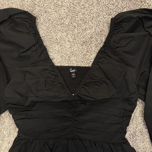 Express Women's V-Neck Pleated Peplum Top Size XS Black 3/4 Puff Sleeves NWT $74 - Picture 7 of 16